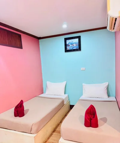 Standard Twin Room — Phi Phi Treetop